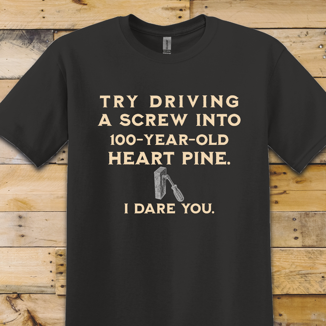Black t-shirt Heart Pine